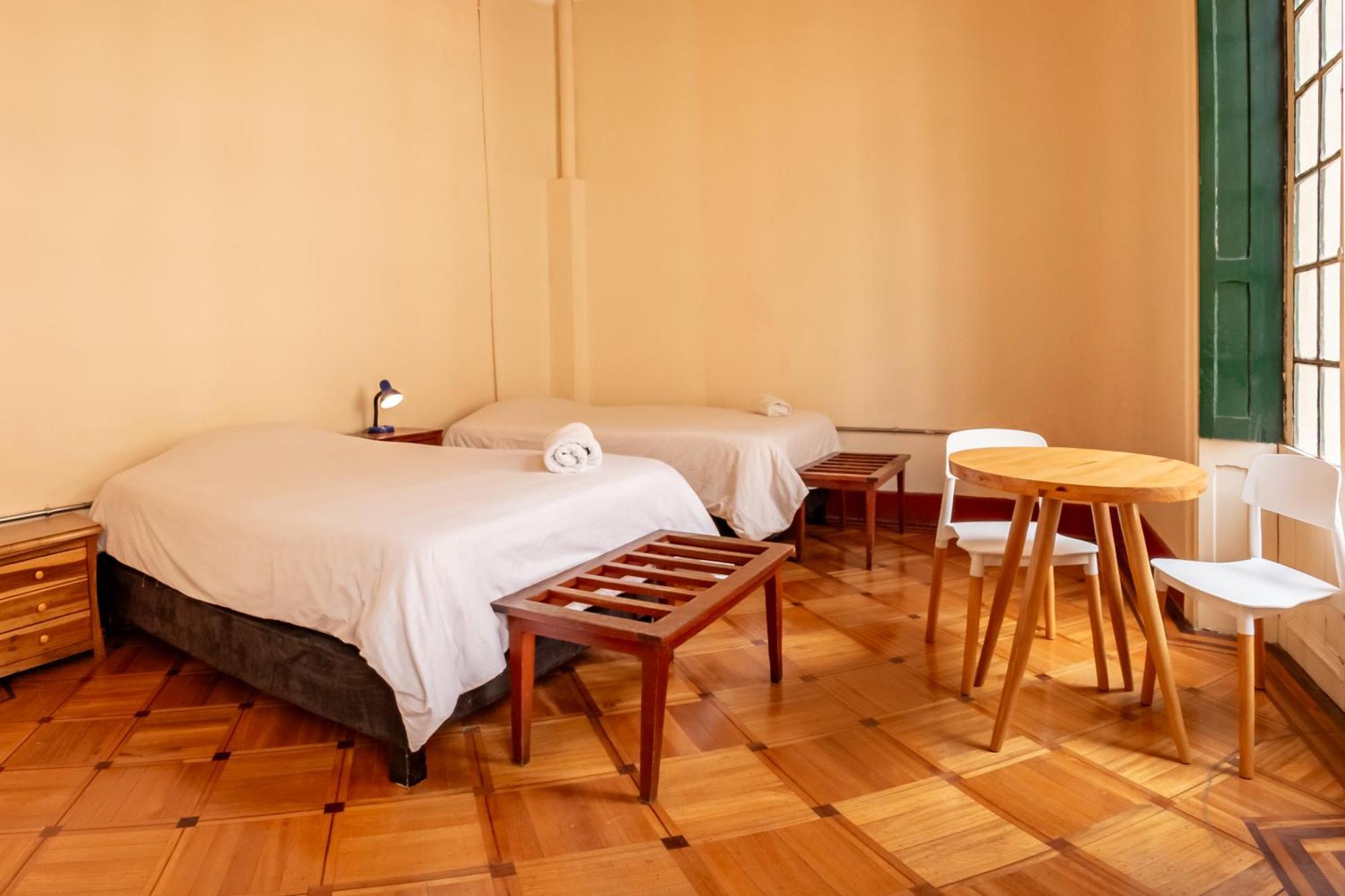 Hostal R10 Bogotá Eksteriør billede