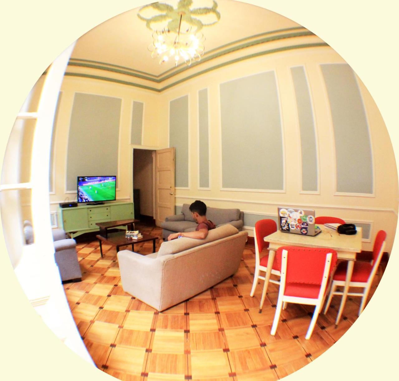 Hostal R10 Bogotá Eksteriør billede
